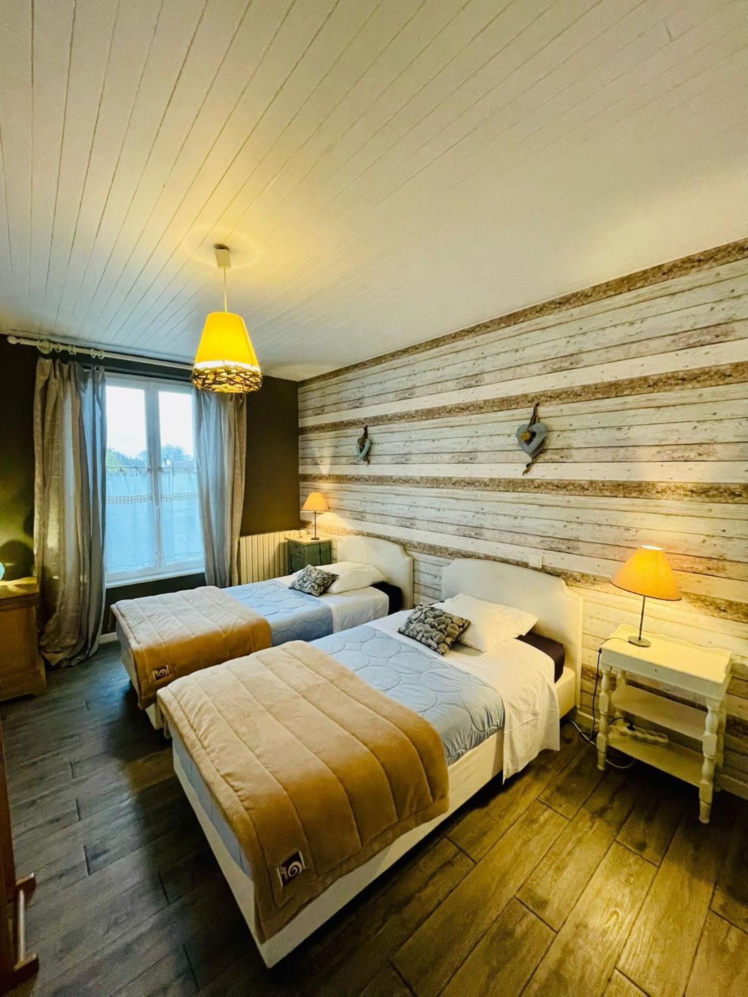 Chambres D'Hotes Le Pessac Vielmur-sur-Agout Exterior photo